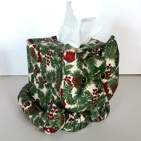 Christmas CAT Tissue Box Holder Green & Red Holly - Picture 1 of 6